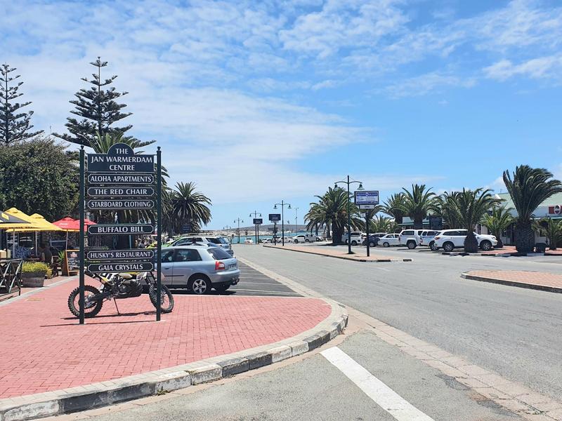 2 Bedroom Property for Sale in Middedorp Western Cape